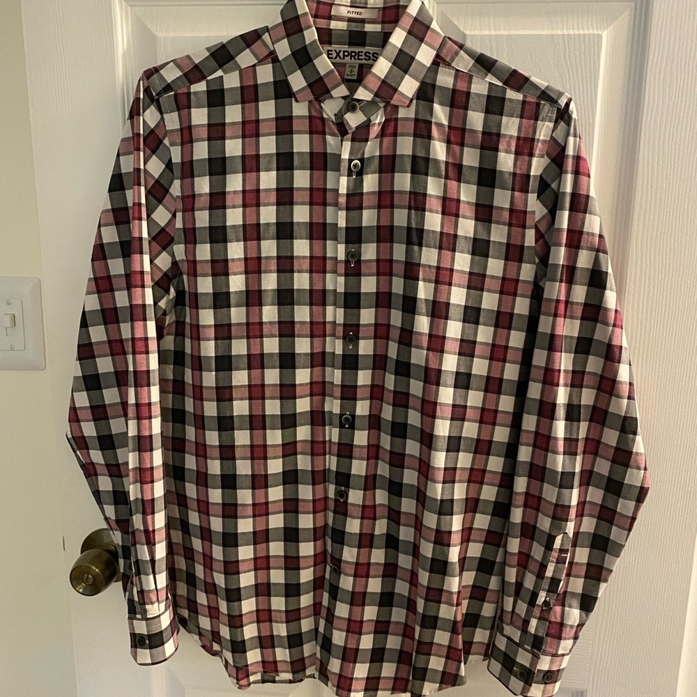 Express Men’s Fitted L/S Button Down, Size S, Black/White/Pink Plaid